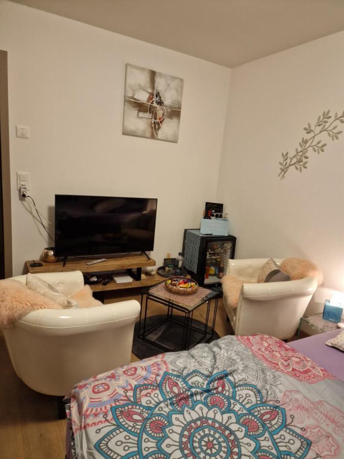 Chambre Aux Bord De L'Areuse Εξωτερικό φωτογραφία
